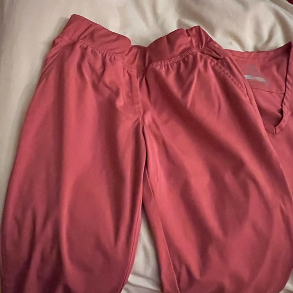 ADAR pro petite scrub set size XXS rapture rose - Picture 3 of 5